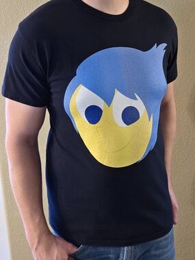 Gildan Unisex Large Disney Pixar "Joy" Inside Out Black Graphic Short Sleeve Tee